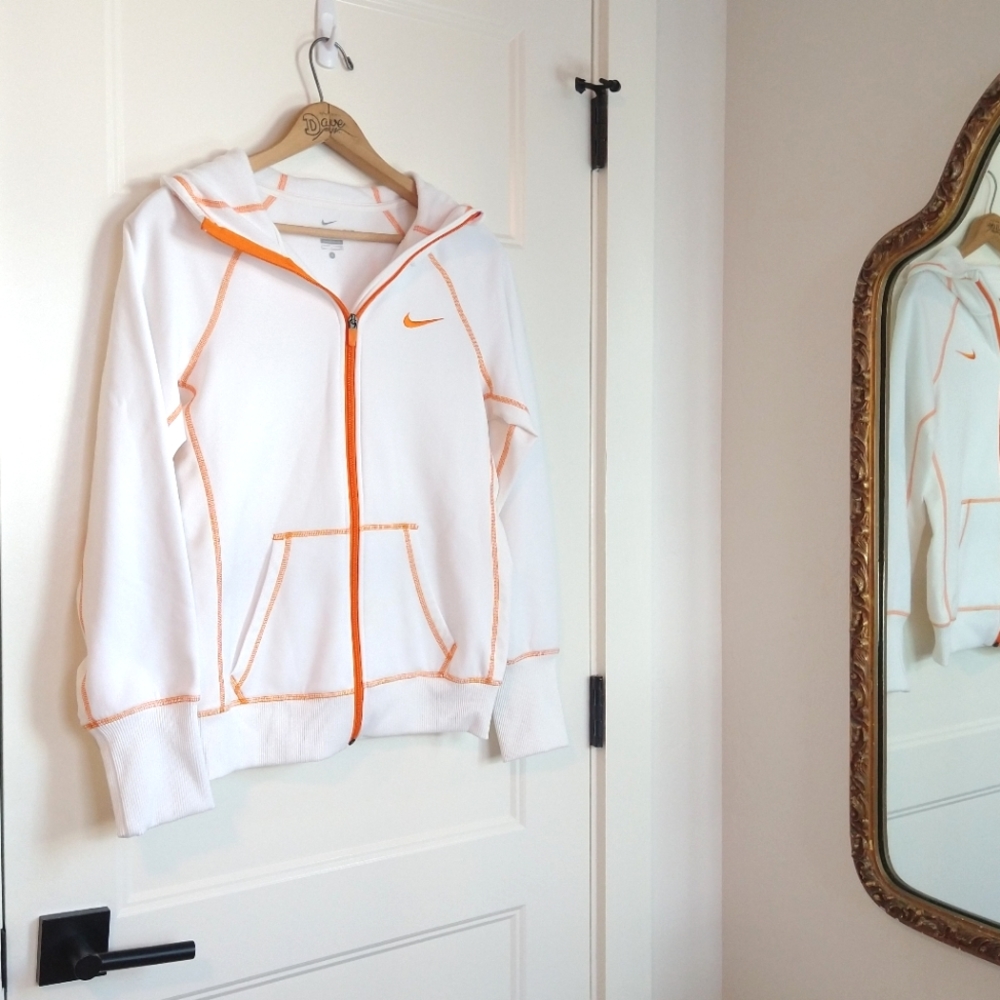 2for24* Nike Therma-Fit Hoodie